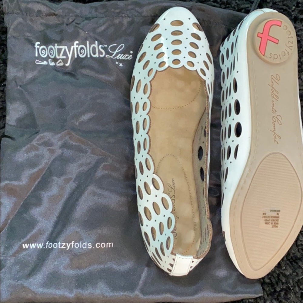 Foldable shoes